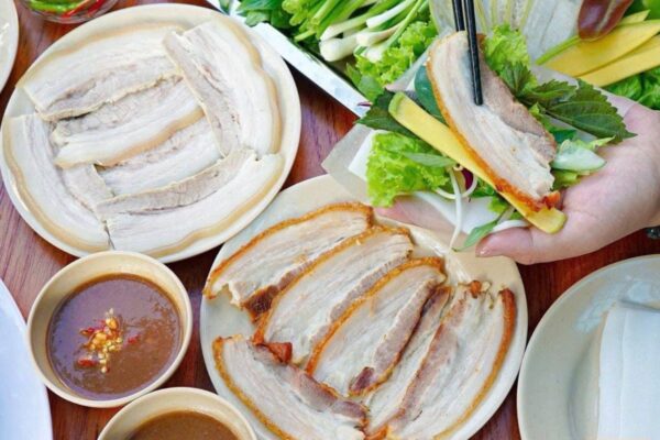 Ăn gì cuối tuần ở Đà Nẵng?